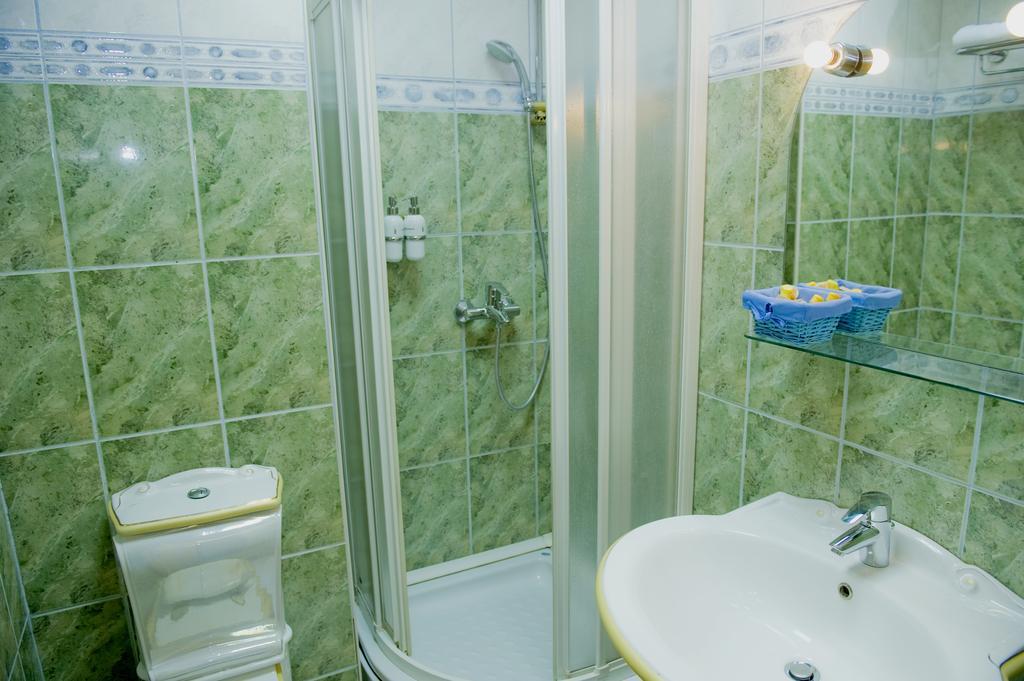 Hotel Victory Pristina Chambre photo